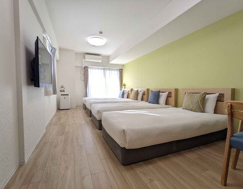 シングルx4 仕切り無し 高層階 全体像2