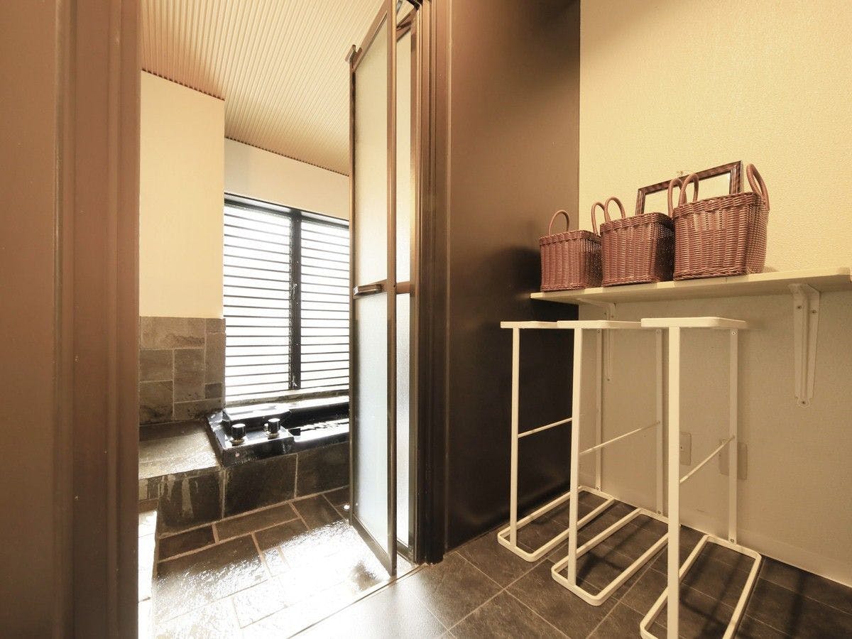 Hakone Suisen: Inn with Private Hot Spring Source