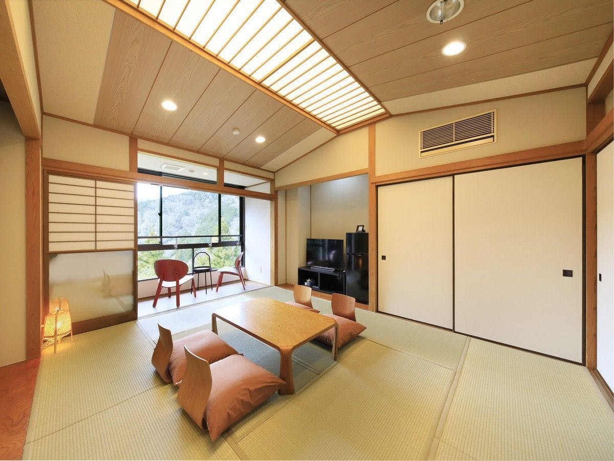 Hakone Suisen: Inn with Private Hot Spring Source
