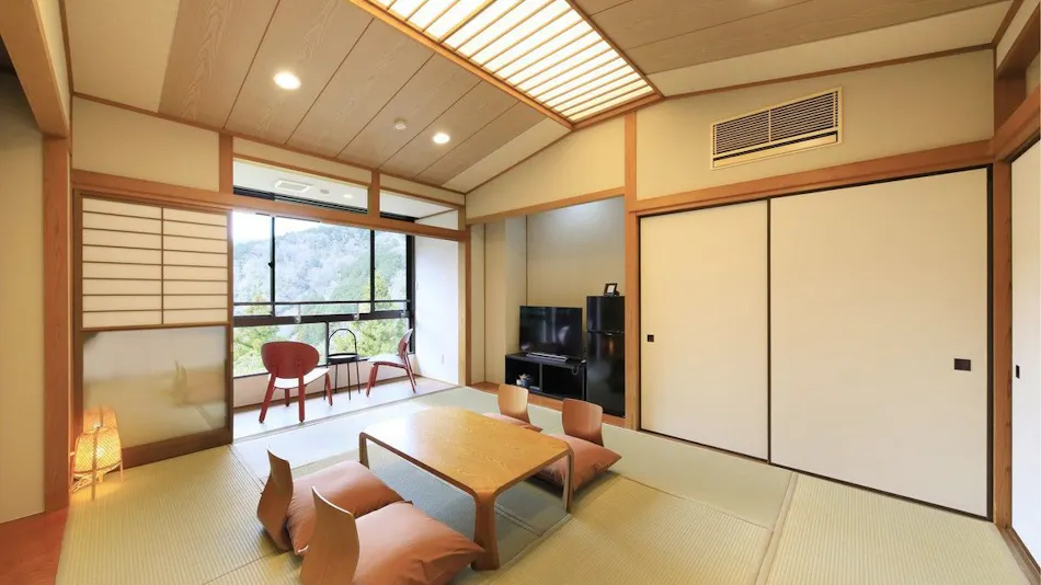 Hakone Suisen: Inn with Private Hot Spring Source