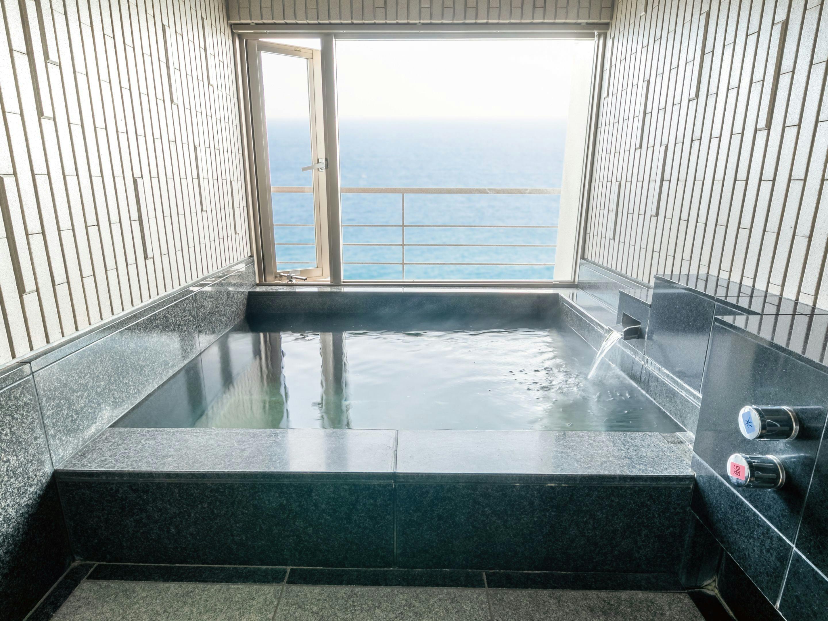 Atagawa Onsen Blue Ocean