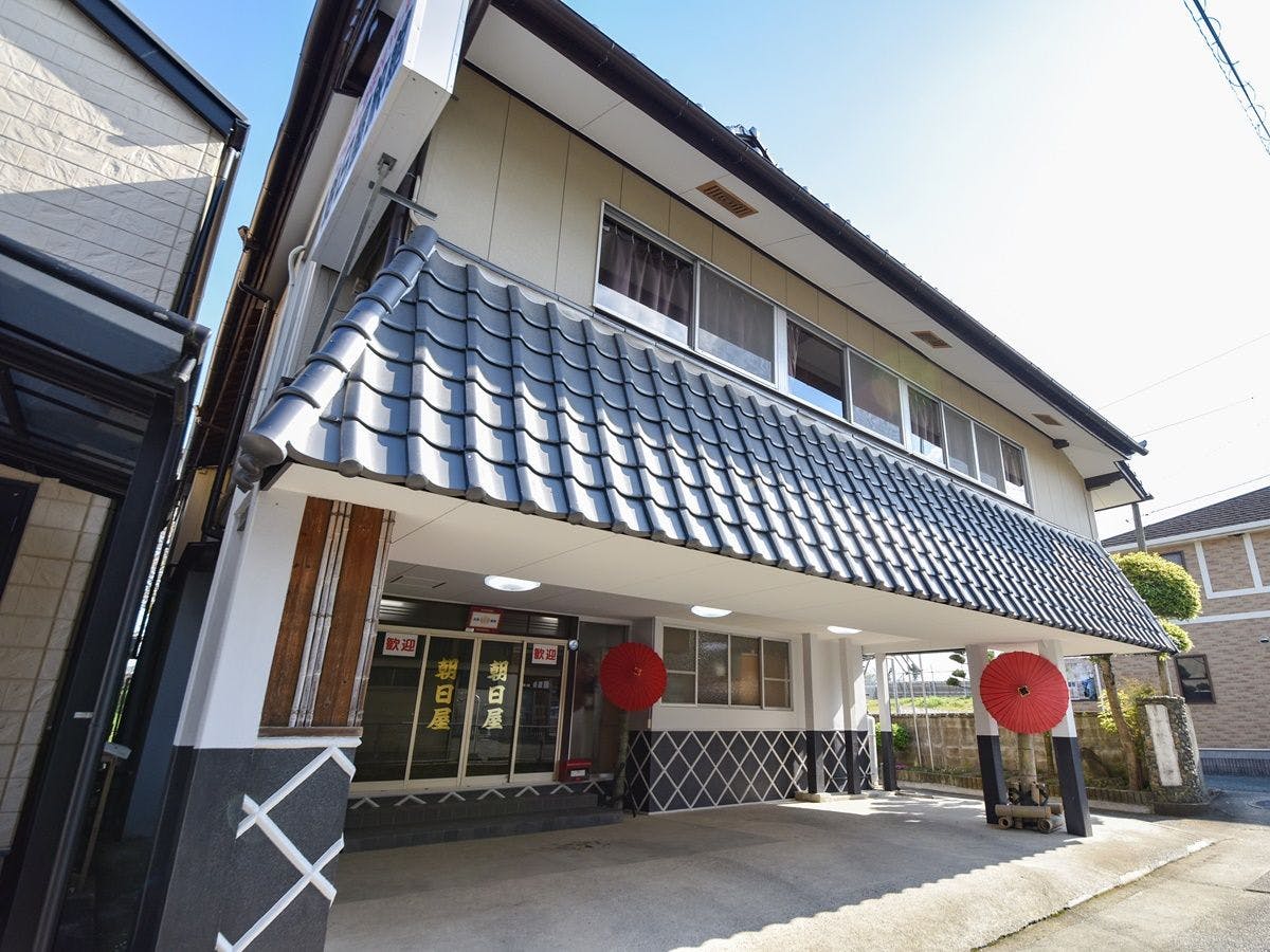 ร่มสีแดงเป็นจุดสังเกต♪