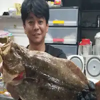 新鮮的當地志摩海域天然魚