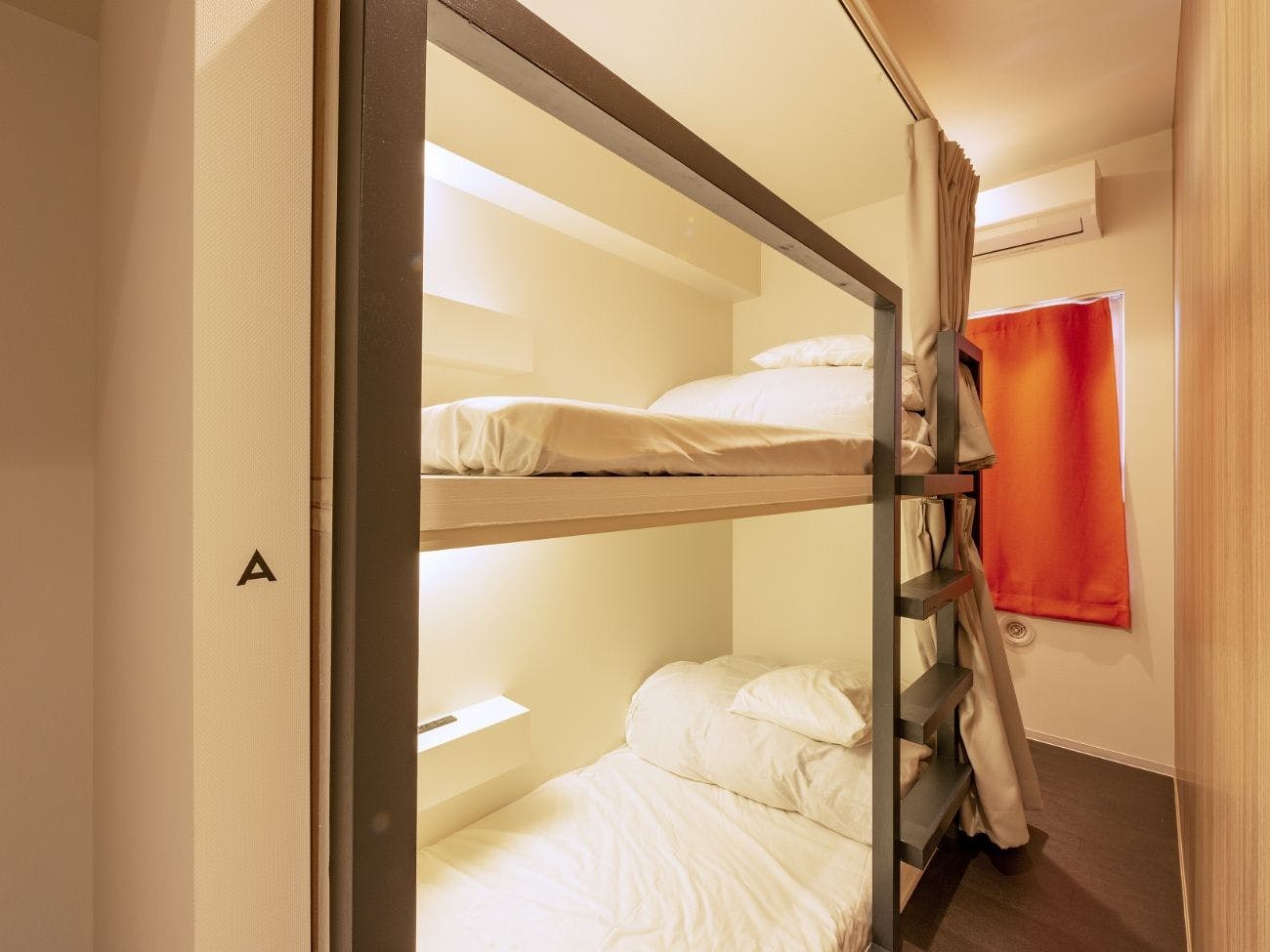 &AND HOSTEL MINAMISENJU