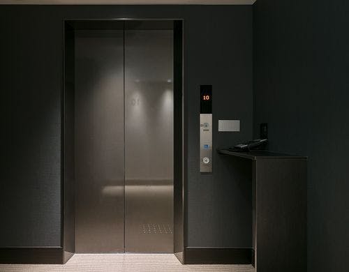 客室フロア　エレベーター