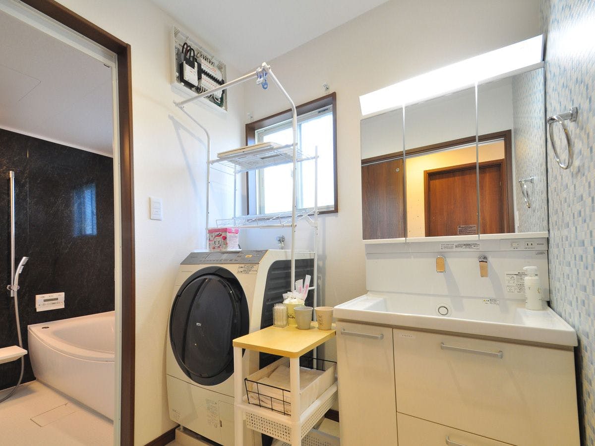 【Fasilitas dalam Facility】Wastafel, Mesin cuci otomatis penuh