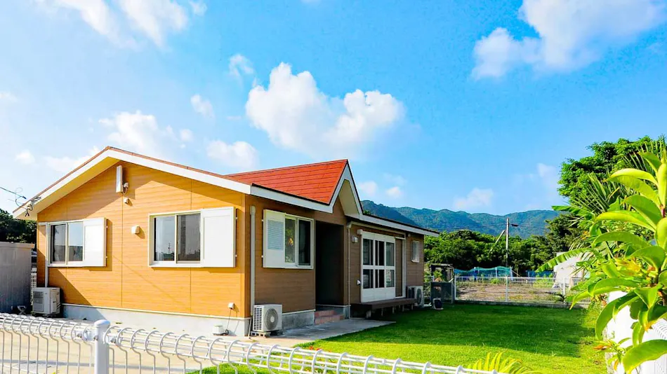 Sun Akaishi Beach Inn (Formerly: Sanshoen Akaishi Beach Inn)