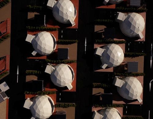 ドームテント：上空