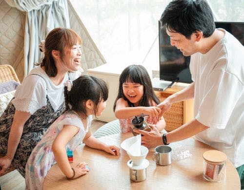 コーヒーミル：家族