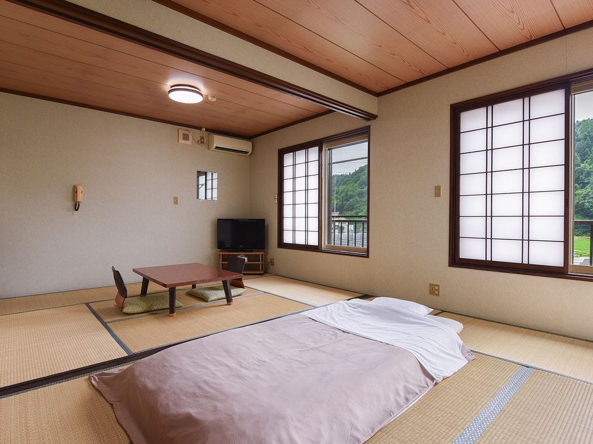 Tokamachi Inn Okuechigo Hatago Ichibankan