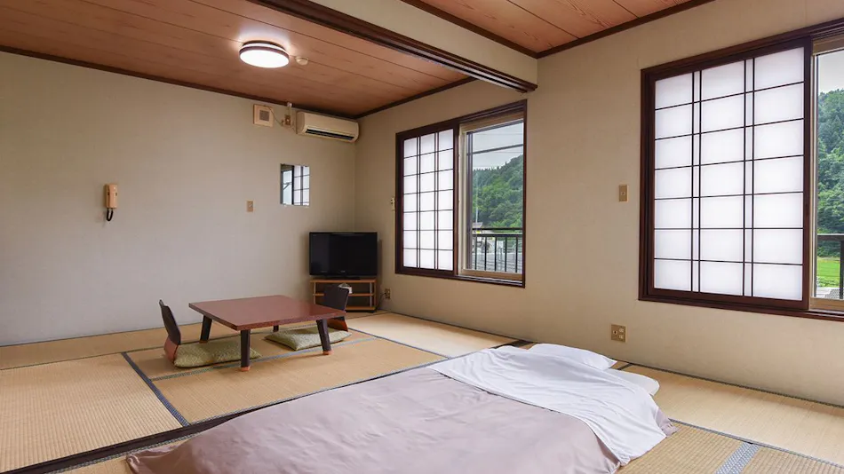 Tokamachi Inn Okuechigo Hatago Ichibankan