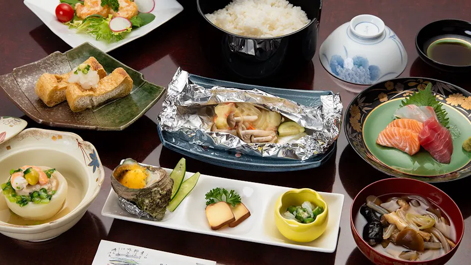 Tokamachi Inn Okuechigo Hatago Ichibankan