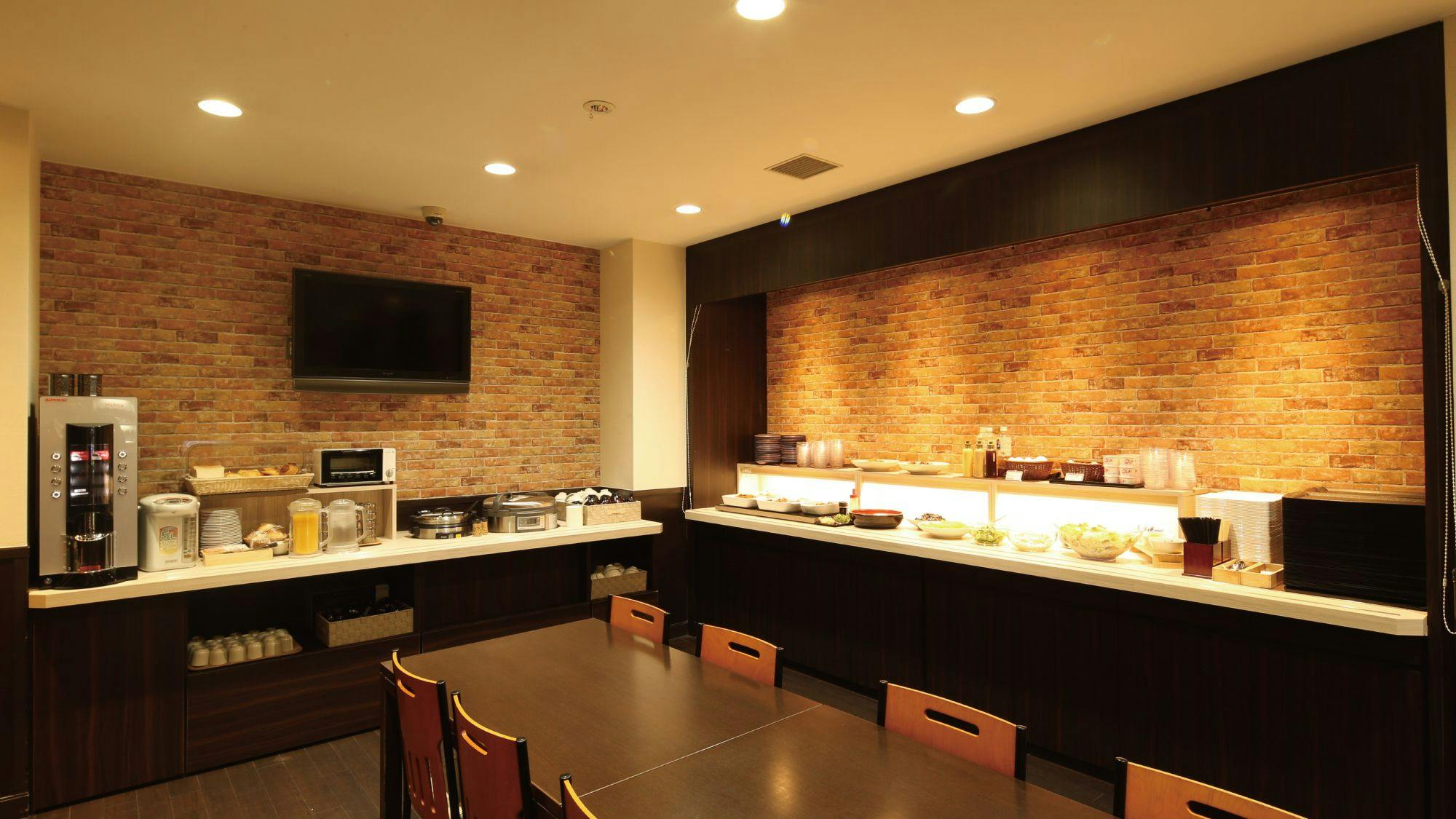 【เคาน์เตอร์เสิร์ฟอาหาร】