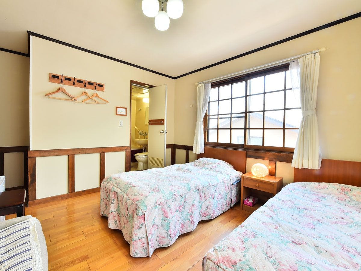 【Pension Higashiyama Hakuba】Deluxe Twin