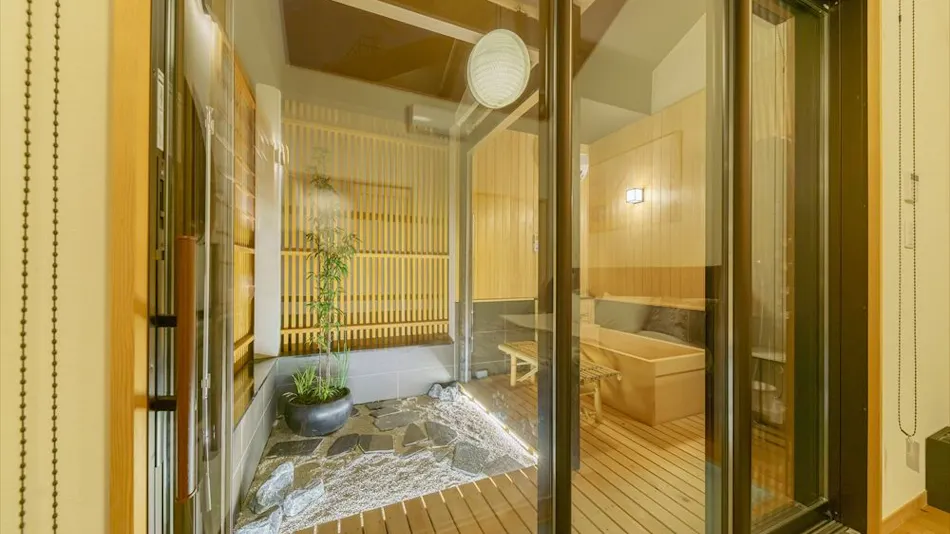 Yadoya Yanagi Street West Building