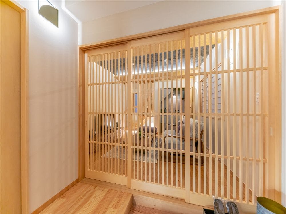 Yadoya Yanagi Street West Building
