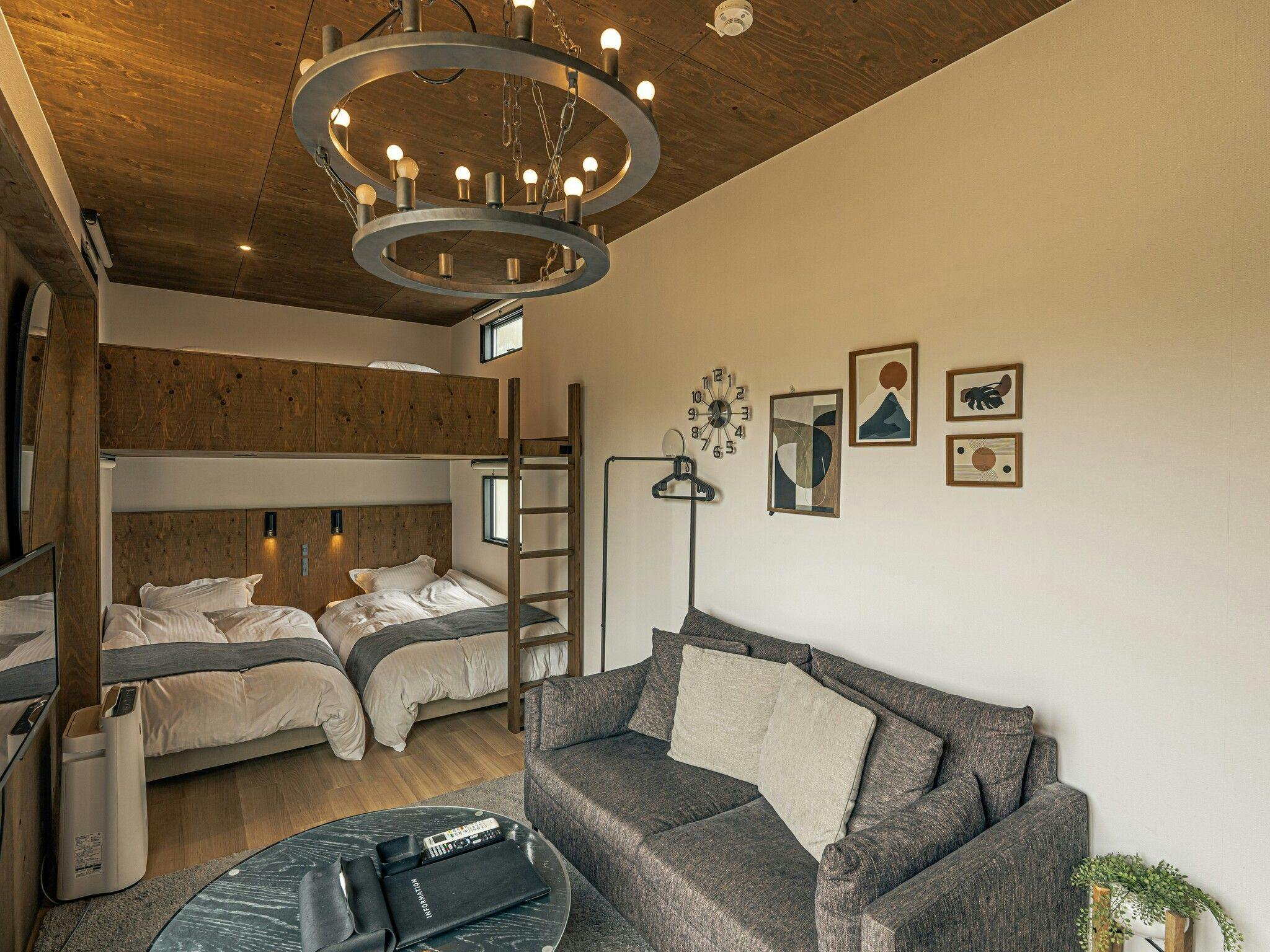 บี เคบิน