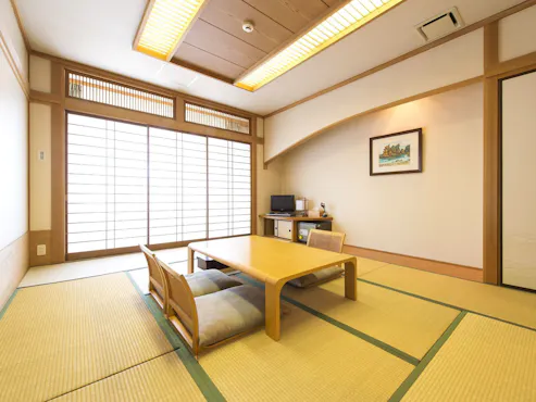 【ปลอดบุหรี่】ห้องสไตล์ญี่ปุ่น 10 เสื่อ/32 ตร.ม. (เสื่อฆ่าเชื้อ)