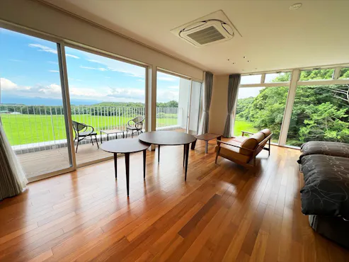 มีห้องพักแบบสวีท 2 ห้องพร้อมสิ่งอำนวยความสะดวกครบครัน