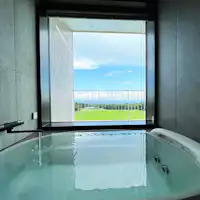 อาบน้ำพร้อมชมวิวที่สวยงาม