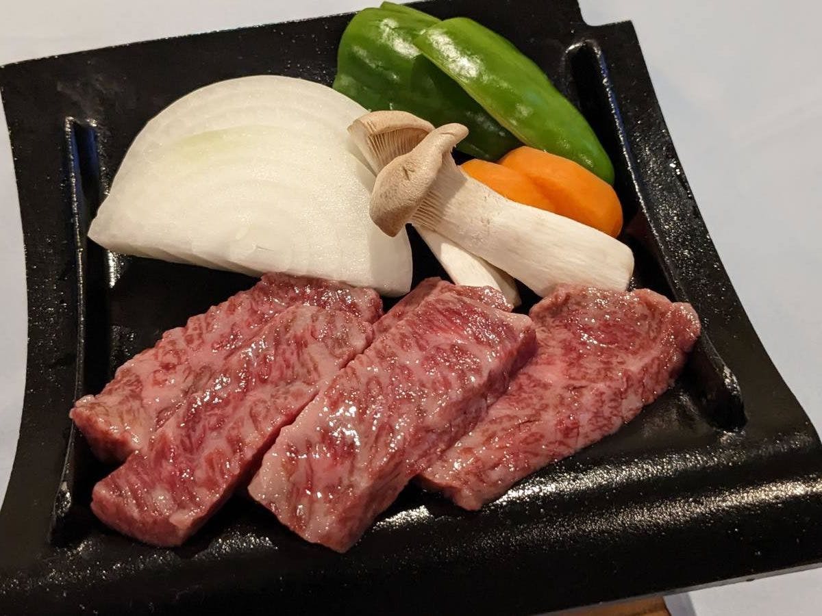 Thịt bò thương hiệu Kagoshima - Kagoshima Kurogyu -