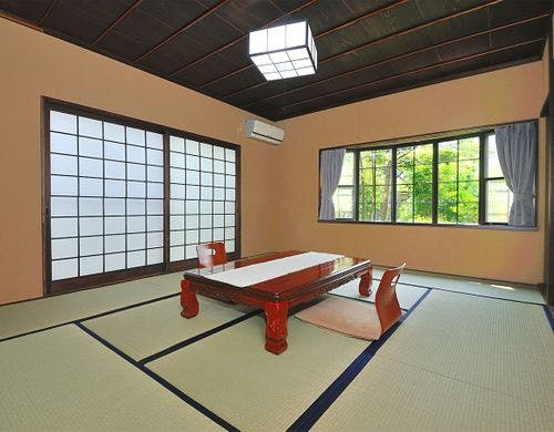 かしのき／10畳和室が二部屋