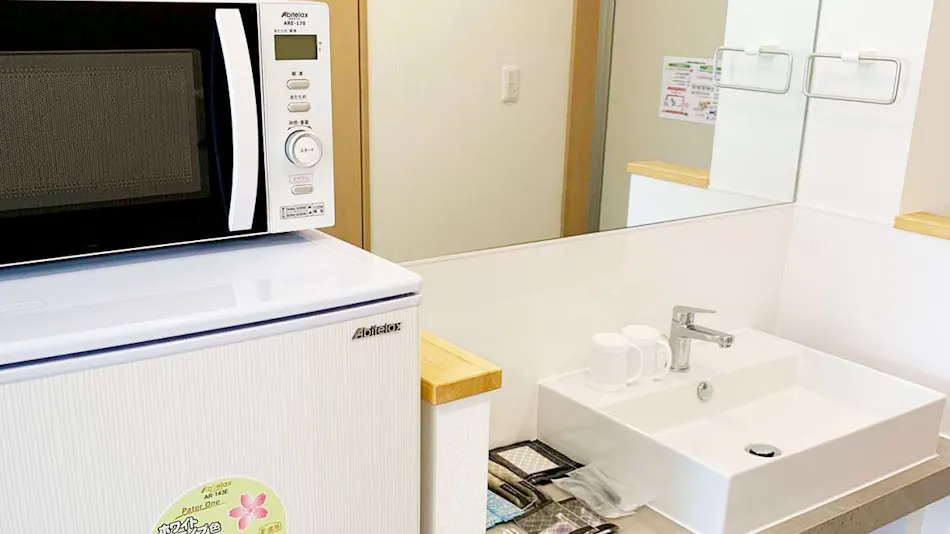 Mr.KINJO in MIEGUSUKU <Naha City Nishimachi>