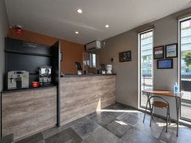 ＨＯＴＥＬ　Ｒ９　Ｔｈｅ　Ｙａｒｄ　四国中央