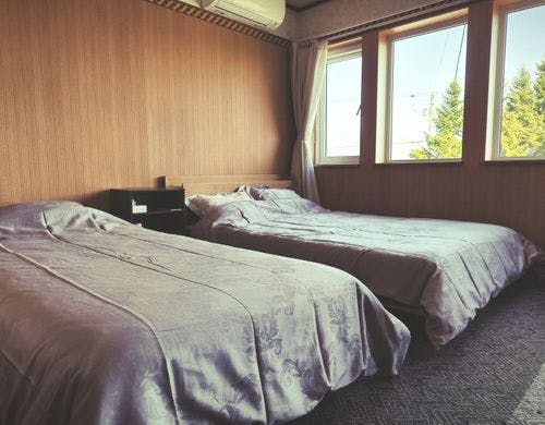 3人部屋（ダブルベッド、シングルベッド）