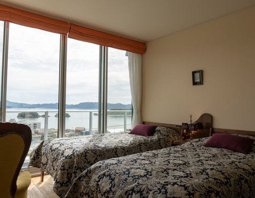 W202瞳(ひとみ)ベッドルーム