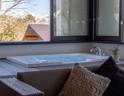 サウナ・ジャグジー・スクリーン完備