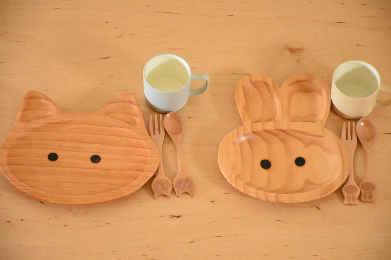 เรามีชุดจานชามสำหรับเด็กเตรียมไว้ให้