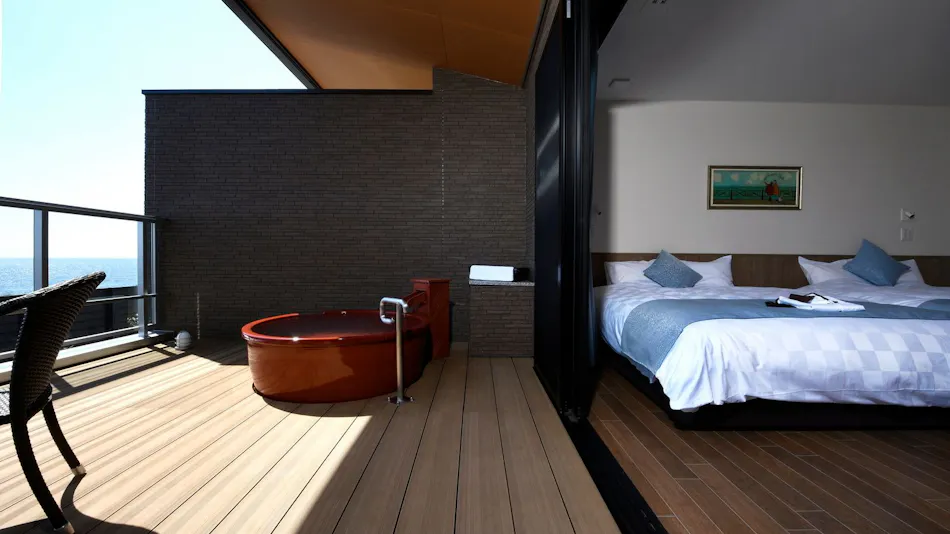 Toshimaya Villa: Sea and Sky and...