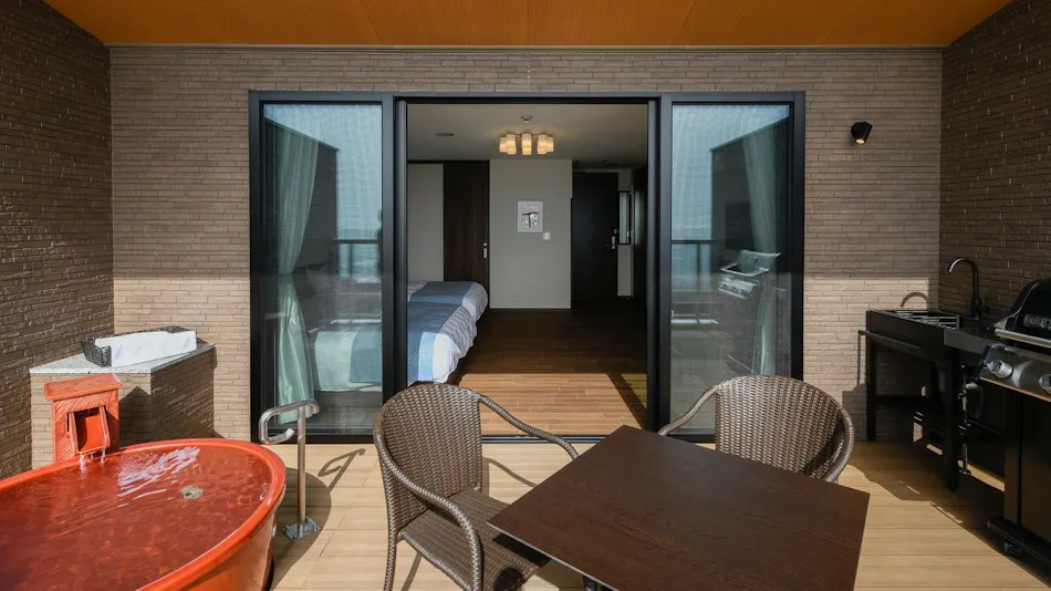 Toshimaya Villa: Sea and Sky and...