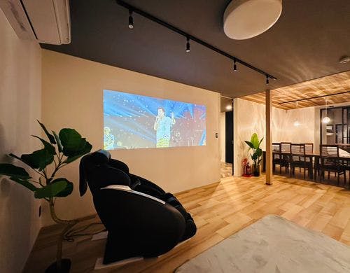 120インチプロジェクター