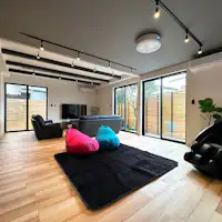 ห้องนั่งเล่นขนาด 40 เสื่อทาทามิ