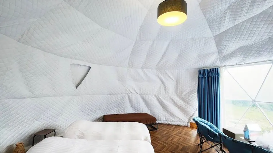 K&B Glamping Castle in the Sky