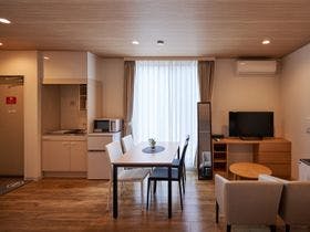 ＨＯＴＥＬ　Ｒ９　Ｔｈｅ　Ｙａｒｄ　加西