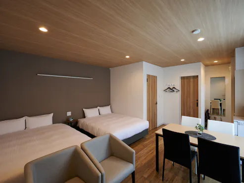 【ปลอดบุหรี่】ห้องดีลักซ์เตียงคู่