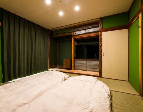 客室「鶯」8畳和室