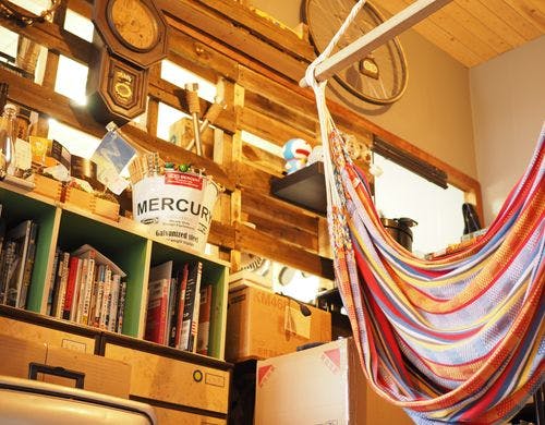 客室エアコン。