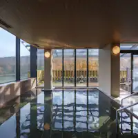 ห้องอาบน้ำสาธารณะ (เหนือ)