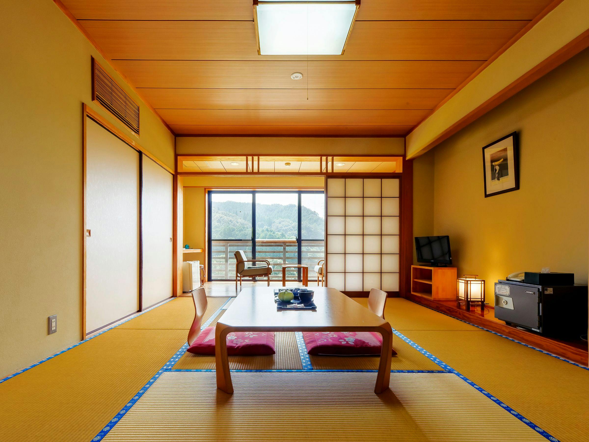 Yasuragi Inn