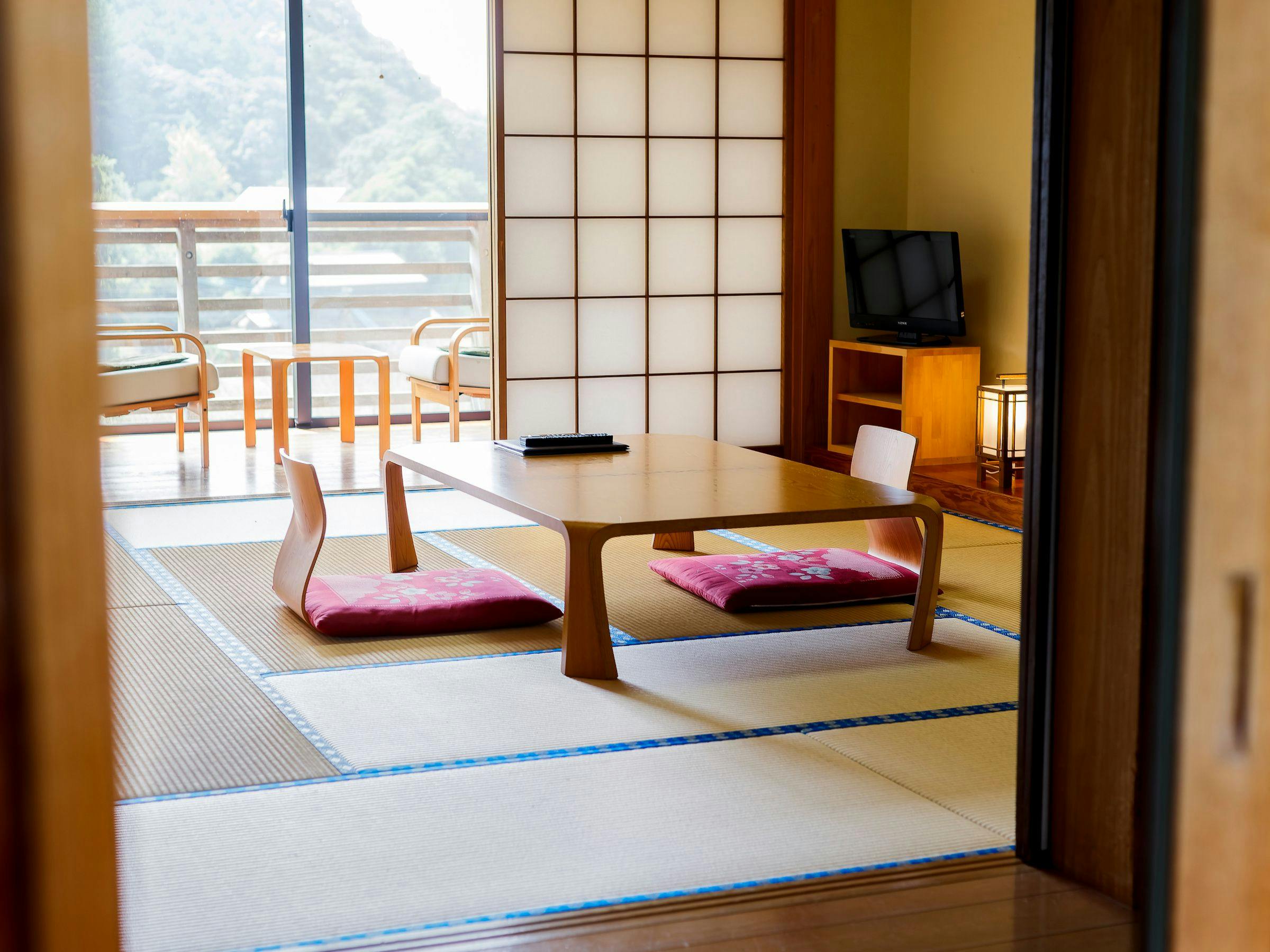Yasuragi Inn