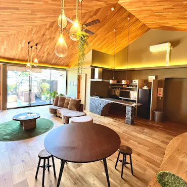 มินาโตะโนะมินาโตะ ภายในห้องพัก