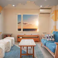 ห้องนั่งเล่นพร้อมวิวทะเล