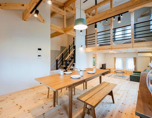 CAMP ダイニング