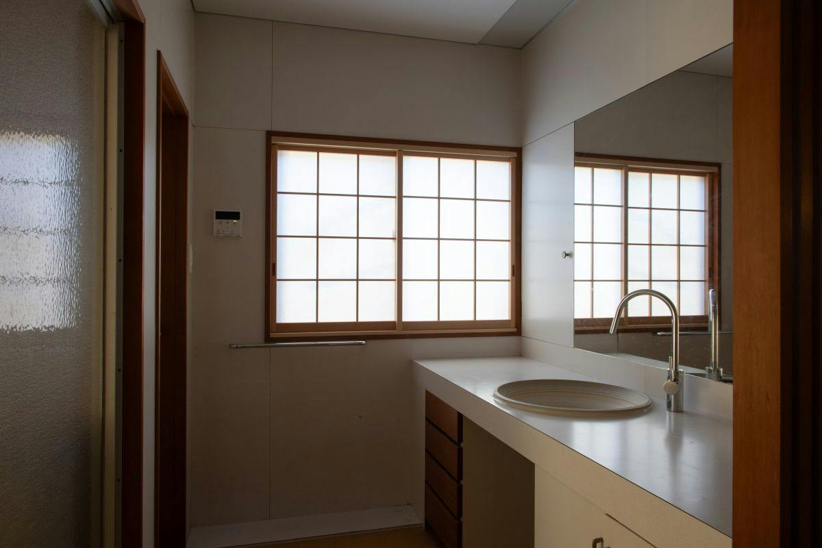 EXP. Co-Onsen Koin Sen
