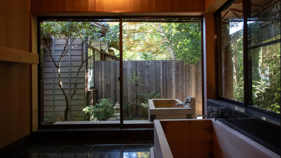 EXP. Co-Onsen Koin Sen