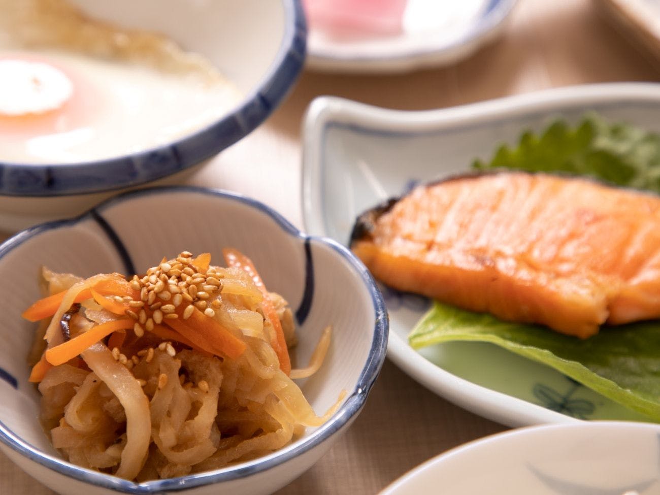 【ตัวอย่างอาหารเช้า】เติมพลังงานด้วยอาหารเช้า